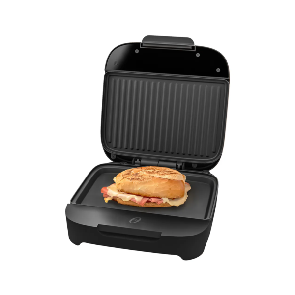 Sandwichera Compacta de Platos Hondos Negra Oster